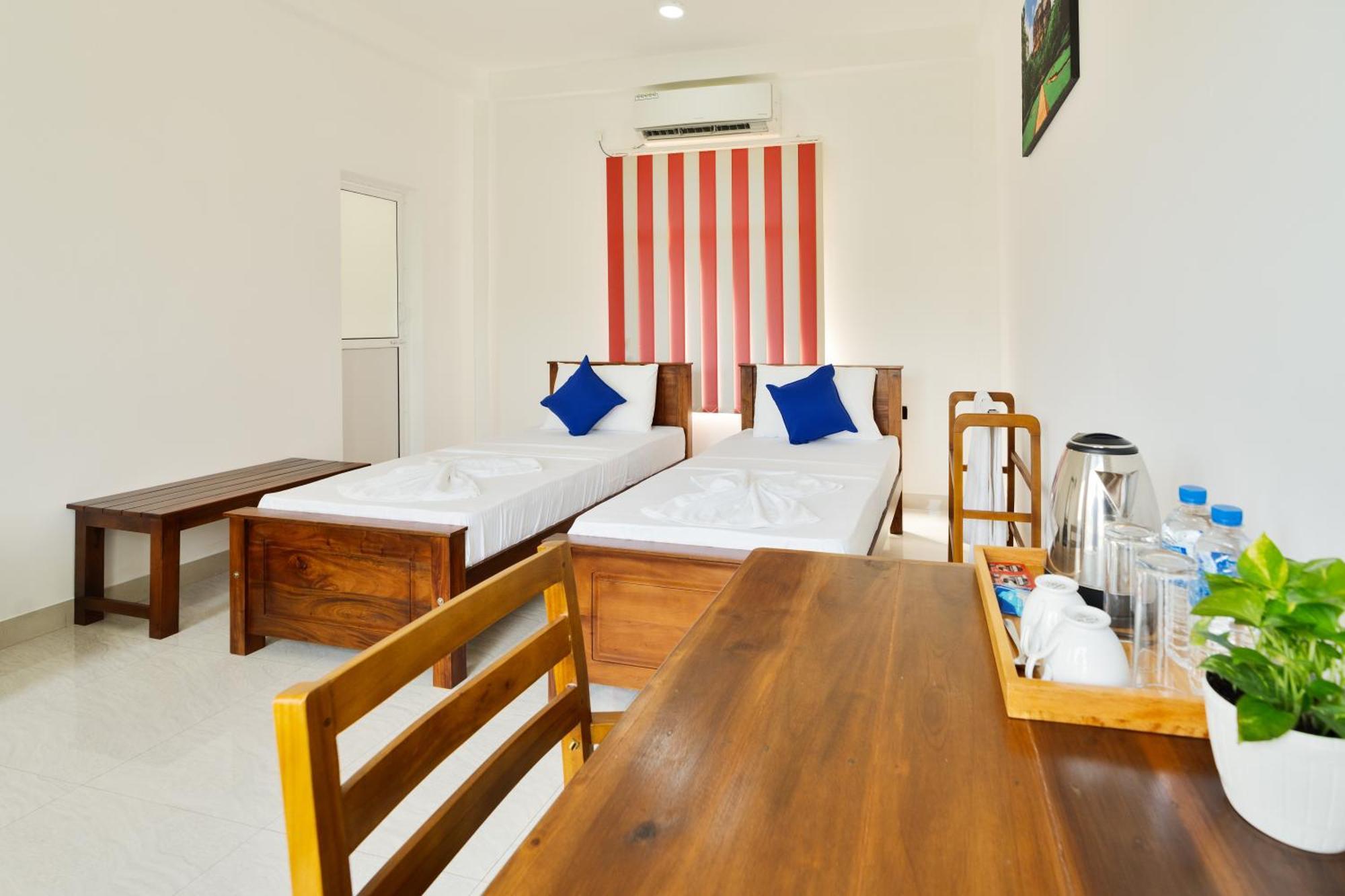Lagoon Step Airport Transit Hotel คาตุนายากา ภายนอก รูปภาพ